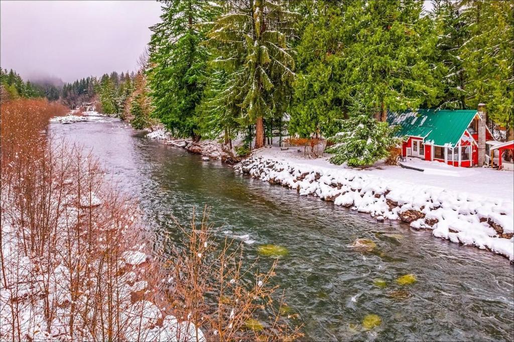 New: Steps From White River Near Mount Rainier National Park Greenwater Εξωτερικό φωτογραφία